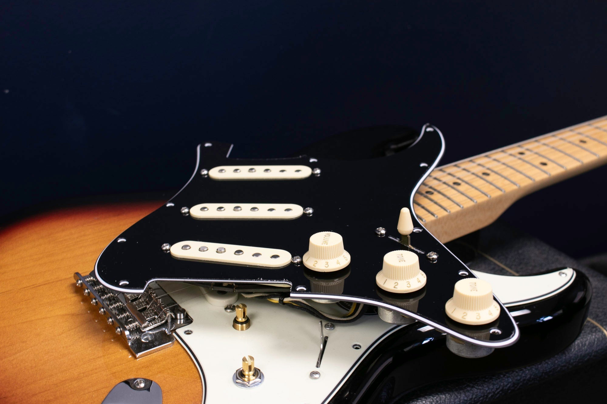 Custom Works: SSS Loaded Pickguard for Strat®