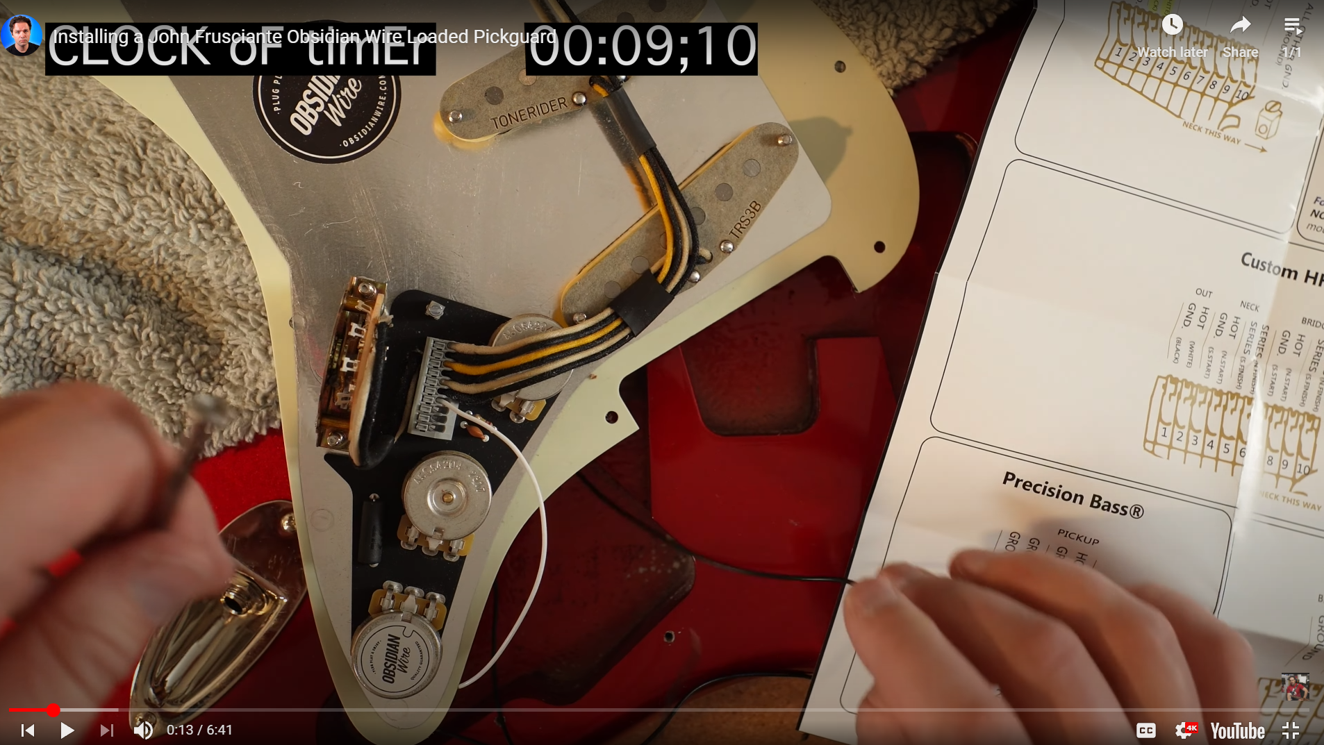 Charger la vidéo: Vidéo d'installation d'un pickguard de guitare ObsidianWire personnalisé pour Stratocaster